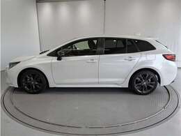 1年間の走行距離無制限のロングラン保証付きです。また、さらに安心をお求めの方には1年～2年の保証延長ができる（有償）もお選びいただけます。