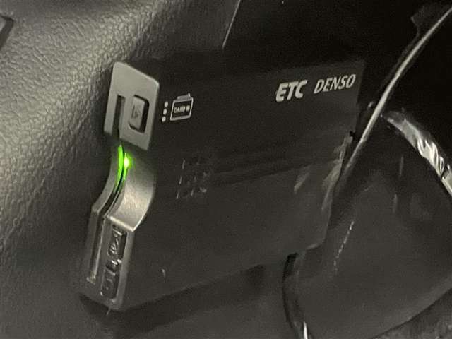 高速道路をスイスイッと通過の『ETC』付き！ETCカードをお持ちでない方は、トヨタETCカードもございますので、ご相談下さいね☆