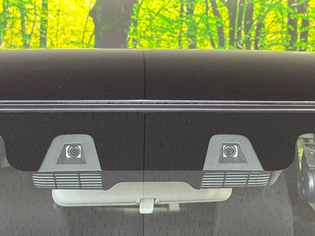 【スズキ　セーフティサポート】走行中に前方の車両等を認識し、衝突しそうな時は警報とブレーキで衝突回避と被害軽減をアシスト。より安全にドライブをお楽しみいただけます。