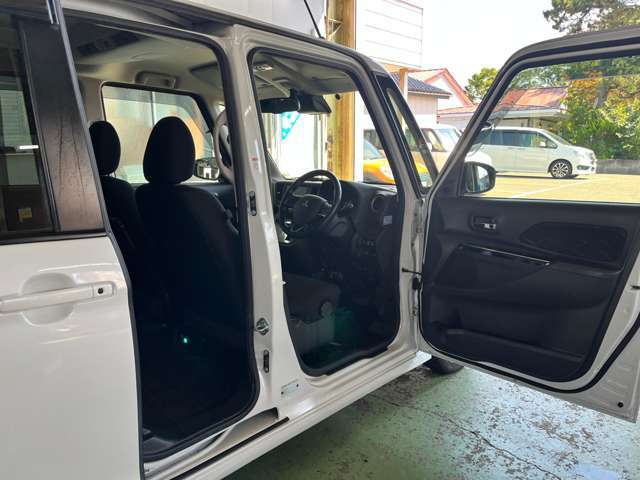 4WD車になり天候や路面状況を選ばずオールシーズン大活躍です！