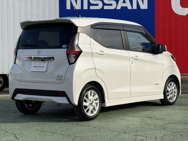 お問い合わせは047-233-5523まで、お気軽にどうぞ♪千葉日産は月曜日が定休日となりますが、10時から19時まで営業しております。火曜日も連休の場合もございますので、ご留意くださいませ。