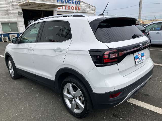 ドライブレコーダー・ガラスコーティング等の付属品や自動車保険の取扱いも心得ております。詳細は無料電話にてお問い合わせください。