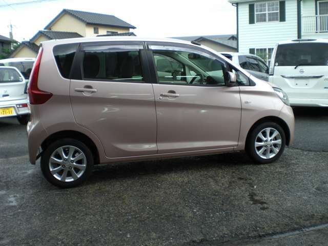 物件等の詳細に付きましては、カーセンサーフリーダイヤル0078-6002-604535をダイヤルして下さい。当店に繋がります。もちろん通話無料です。