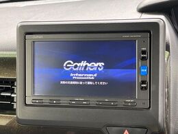 【純正ナビ】人気の純正ナビを装備。オーディオ機能も充実しており、Bluetooth接続すればお持ちのスマホやMP3プレイヤーの音楽を再生可能！毎日の運転がさらに楽しくなります！！