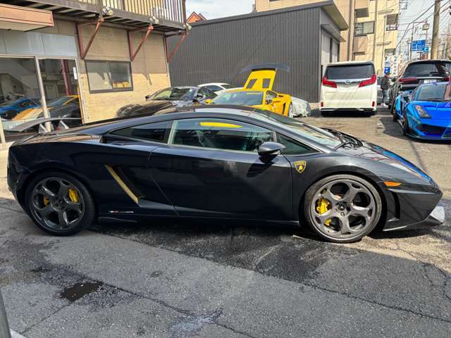 大人気！お買い得車が入荷致しました！内装や外装の程度がよく、装備も充実しています！残り一台なのでお早目にお問合せお待ちしております！　ビックオート「042-705-4889」迄！！！