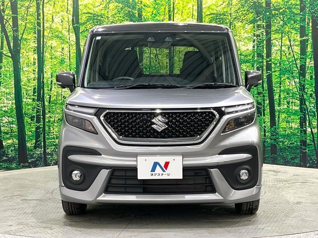 大好評のボディコーティング「弾スプラッシュコート」もご納車までに施工可能。通常のガラスコートと異なる、耐久年数6年の無機質ガラスコーティングが、ボディをキレイな状態に保ってくれます。