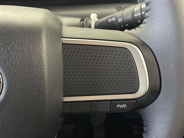 【運転席操作部】快適なドライブを楽しむための機能が装備されています！運転席から触れるので、使いやすいです！除菌プランいれていただくと、さらに清潔で安心していただけます！
