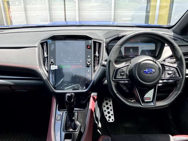 自社指定車検工場併設しております！アフターメンテナンスもお任せください！