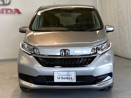 【Honda認定中古車 U-Select】　エンジン、オーディオやカーナビ(社外品は除く）に至るまで保証をお付け致します。全国のホンダディーラーで保証と整備が受けられます。