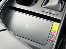 【おくだけ充電】お持ちの携帯も置くだけで簡単に充電できます♪