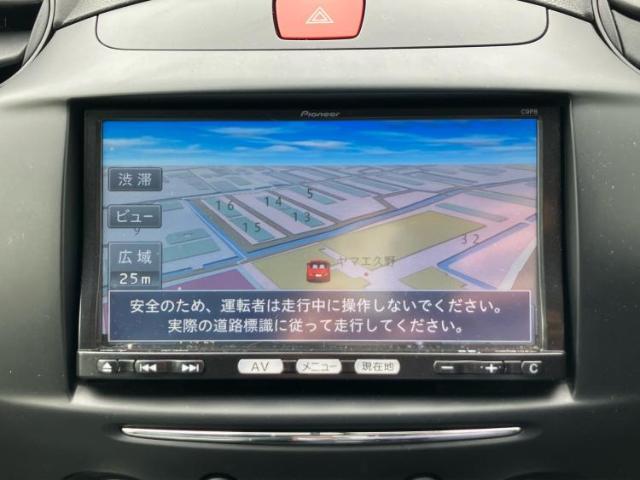 WECARSの店舗にはキッズコーナーがございます！お子様連れのお客様もごゆっくり車選びをお楽しみいただける空間です！