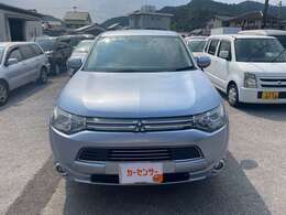 弊社は三菱サテライトショップです！三菱車なら安くお買い得価格にてご提供できます！その他メーカーももちろん扱っております。価格には自信がありますので一度お問い合わせ下さいませ♪お待ちしております(^^♪