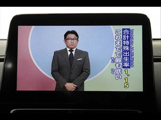◆［不安なジコ車（修復歴のある車）は売りません］城東店の商品車は全て修復歴無しです。安心しておクルマを選んでいただけます！
