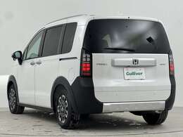 【左斜後】『外装：左斜後側』の画像になります。写真の内容に関してご不明点、ご質問等がございましたらお気軽にガリバー店舗までお問い合わせください。