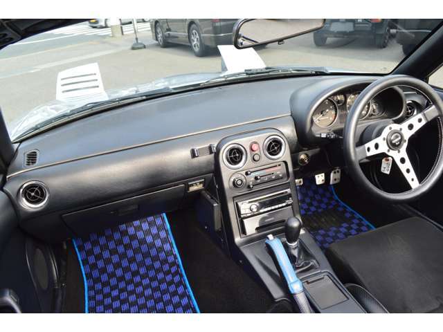 室内に大きな汚れや嫌なニオイはございません。