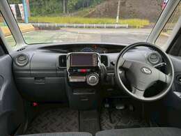 インパネ全体。