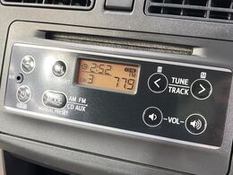 お好きな音楽を車内でお楽しみいただけます♪スピーカー交換・ウーハー追加などの音質向上や、最新ナビ・後席モニター等の取り付けも是非ご相談ください！