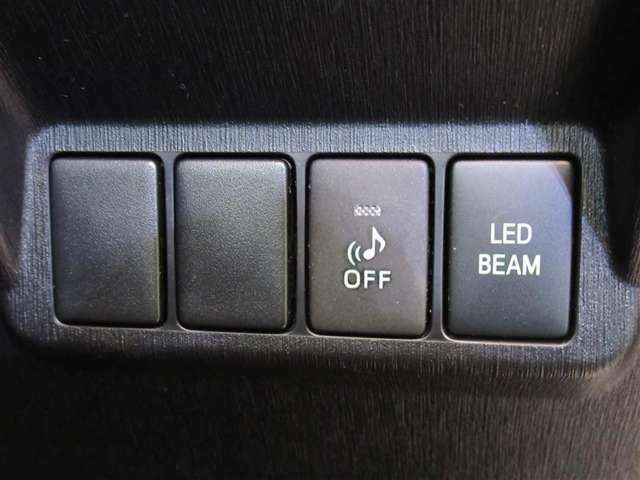 LED BEAM付きです。