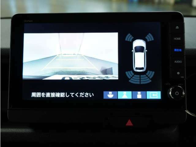 ◆バックカメラ◆リバースにするだけで映ります、後方の安全確認や、狭い駐車場での車庫入れ、雨の日や夜間など視界の悪い時に便利です！安全にバックする為には欠かせない装備です。