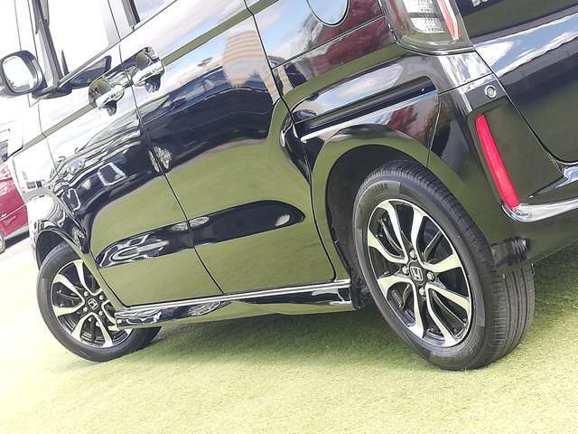 弊社は買取専門店からのスタートですので中間マージンをカットさせて頂いたお値段にて展示しております　お気軽にお問い合わせください。