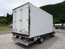 ★NOx・PM適合/関東登録、乗り入れOK！(アドブルー不要) ★準中型(7.5t)免許で運転できます！AT限定免許対応！