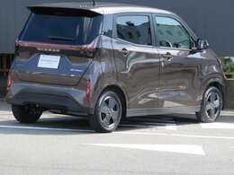 全国共通の日産ワイド保証が1年付きます。エンジン、トランスミッション、エアコンの不調なども日本全国の日産で対応できます。また、有料で3年間まで延長できますよ。