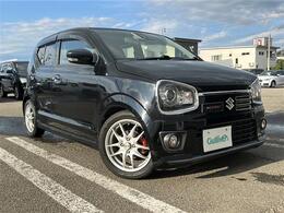 展示場には厳選した4WD車をご用意心行くまで比較していただけます。落ち着きのある空間で、ゆったりとお過ごしいただけます。キッズスペースもございますので、小さなお子様連れのお客様も安心してご来場下さい。