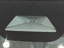 【ホンダセンシング】走行中に前方の車両等を認識し、衝突しそうな時は警報とブレーキで衝突回避と被害軽減をアシスト。より安全にドライブをお楽しみいただけます。