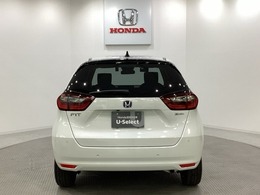 【Honda認定中古車 U-Select】　は3つの安心をお約束します。　1　Hondaのプロが整備した安心。 2　第三者機関がチェックした安心。　3　購入後もHondaが保証する安心。