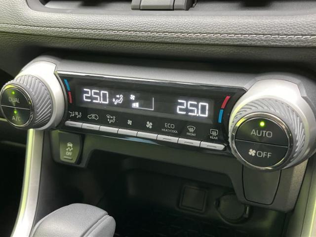 お車に合わせて無料保証以外にも、保証範囲、期間、距離を拡充させた有料保証もご用意しております！中古車の購入が初めてで不安・・・というお客様もご安心ください！