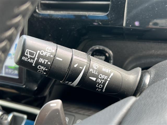 【運転席操作部】快適なドライブを楽しむための機能が装備されています！運転席から触れるので、使いやすいです！除菌プランいれていただくと、さらに清潔で安心していただけます！