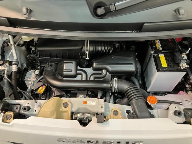 納車後もお客様の快適なカーライフをしっかりサポートさせていただきます！滋賀県内に13か所ある滋賀ダイハツの店舗にはサービス工場が併設されておりますので、アフターフォローも安心です！