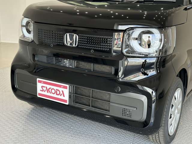 ■多彩な車展示中■☆サコダ車輌はオールメーカー販売可能です☆軽自動車のみならず、普通車、中古車も展示中☆乗用タイプ、軽トラック、軽バン、SUV、ミニバン、コンパクトカー、ハイブリッド多種多様☆