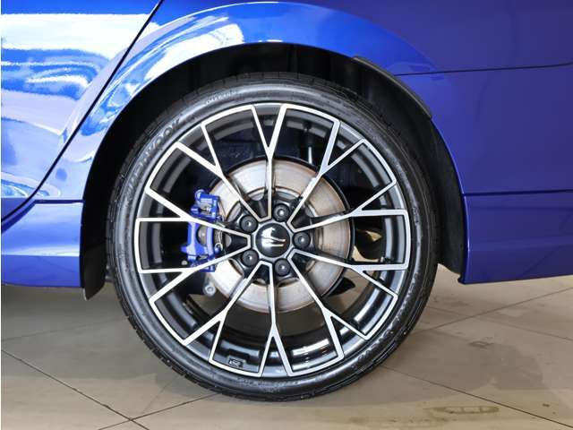 世界基準の厳しい品質チェックにより選び抜かれたDas WeltAutoの車両は、年式、距離に応じて3つの商品にセグメンテーションされています。詳しくはお気軽にお問い合わせください。