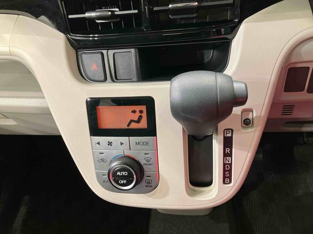 納車前にはプロのメカニックが、各部の点検を行います。ディーラーにしか出来ない品質、そしてサービスできっと満足していただけると思います！