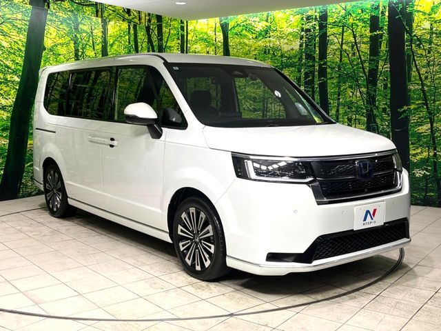 大好評のボディコーティング「弾スプラッシュコート」もご納車までに施工可能。通常のガラスコートと異なる、耐久年数6年の無機質ガラスコーティングが、ボディをキレイな状態に保ってくれます。