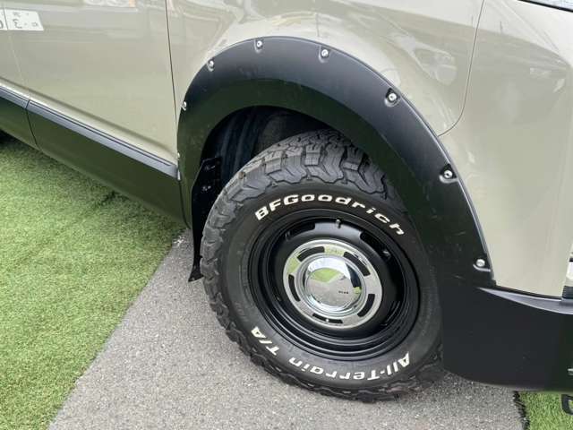 独自のルートにより仕入れを行っているため、なるべく早くご連絡いただければ幸いです♪