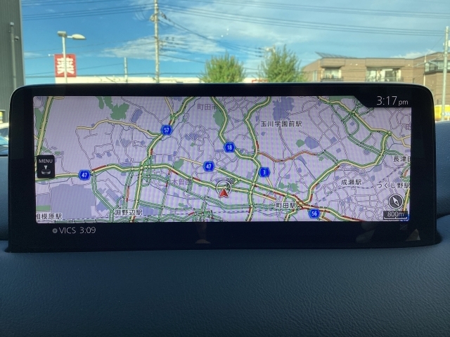 10.25インチナビやフルセグTV、インターネットラジオやBluetoothなどのエンターテーメント機能を凝縮したマツダコネクト！