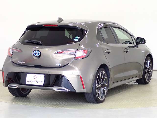 当店はJネットレンタリースの中古車販売部門として、レンタカーの車両入れ替え時に「使用地域」や「車両状態」などを厳選して特におすすめ出来る車両を中古車として販売しています。