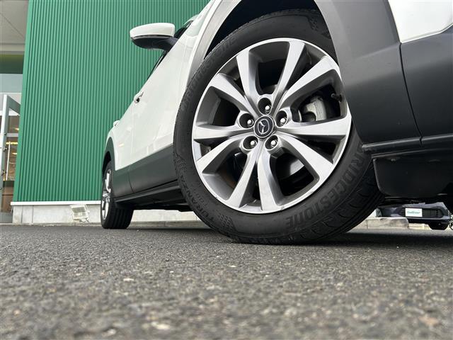 【純正アルミホイール】純正アルミホイールで足回りもかっこよく決まってます♪