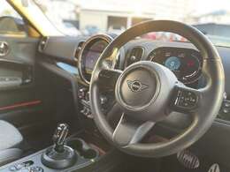 禁煙 MINIドライイングモード パークトロニック シートヒーター 前後ドラレコ インテリジェントセーフティ アンビエントライト バックカメラ AppleCarPlay　ハーフレザーシート クルーズコントロール ミラーETC