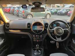 禁煙 MINIドライイングモード パークトロニック シートヒーター 前後ドラレコ インテリジェントセーフティ アンビエントライト バックカメラ AppleCarPlay　ハーフレザーシート クルーズコントロール ミラーETC