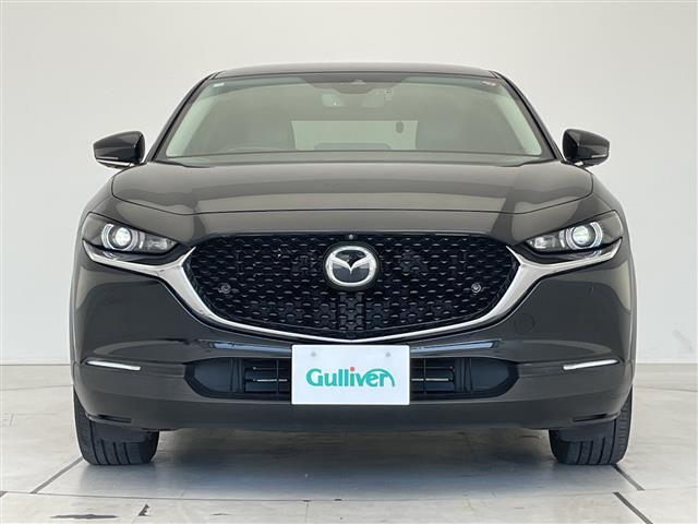 【正面】『外装：正面側』の画像になります。写真の内容に関してご不明点、ご質問等がございましたらお気軽にガリバー店舗までお問い合わせください。