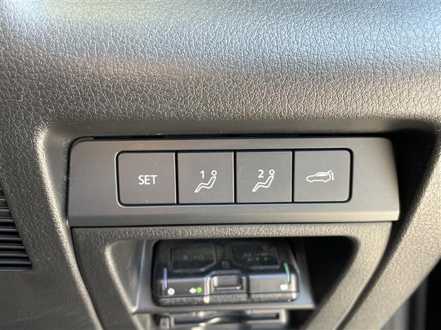 【その他】このクルマ限定で使える装備品が付いています！使い方などはぜひ実際に店舗にお越しいただき、専門スタッフにお尋ねください！