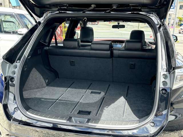 ご納車前、内装クリーニングを行いきれいな状態でお渡しいたします！