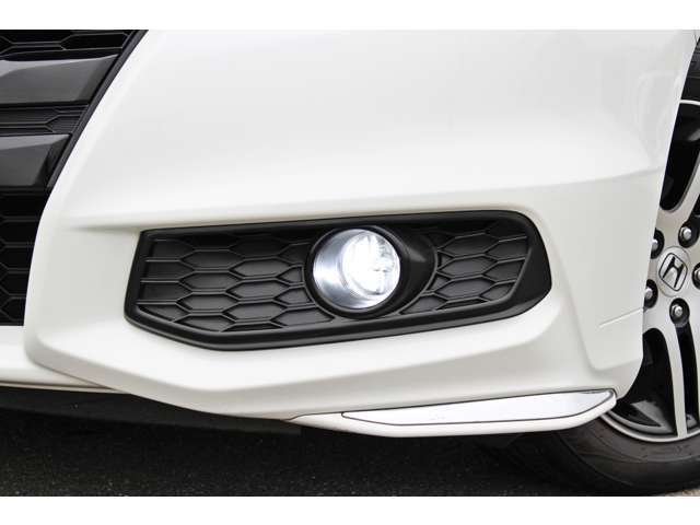 ☆日本全国どちらへでも自社ローン販売・ご登録納車がかのうですのでご安心ください。遠方販売も是非弊社へお任せください☆★☆ホームページ（strait-up.jp）もご覧下さい。
