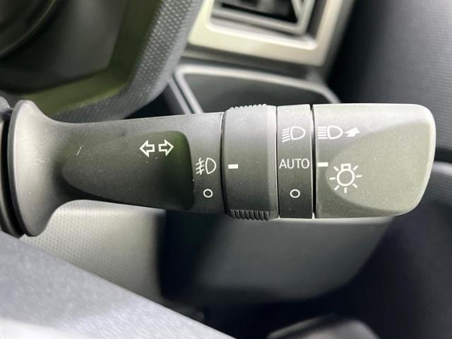 国産車から輸入車まで多様なお客様のニーズのお応えできるように、全国規模で豊富な在庫展開！車のことならWECARSへ！