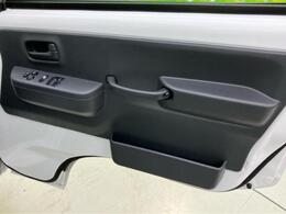 「この車の写真をもっと見たい」「状態が気になる」「この装備はついている？」どんな小さな疑問でもお気軽にお問い合わせください！