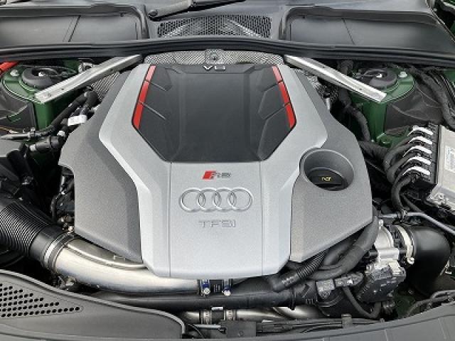 V6TFSIエンジン『入庫時の状態もとても良く、エンジン機関も良好！ぜひ一度現車を御覧下さい！他にも多数の在庫を展示！』