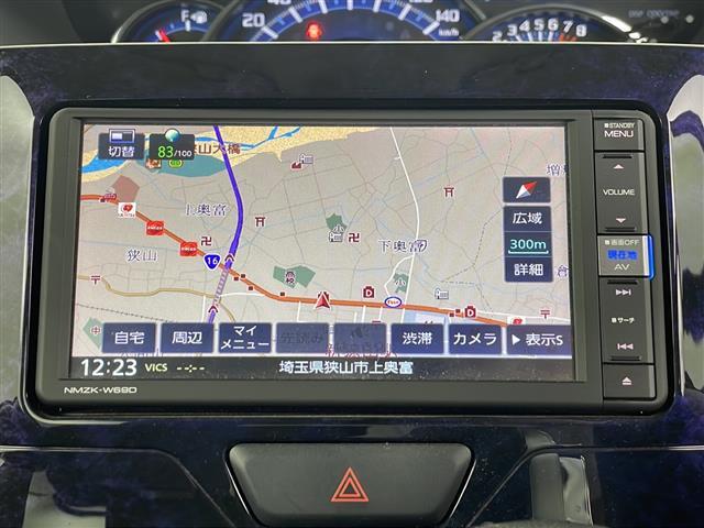 【カーナビ】『カーナビ』の画像になります。ナビ利用時のマップ表示は見やすく、いつものドライブがグッと楽しくなります！